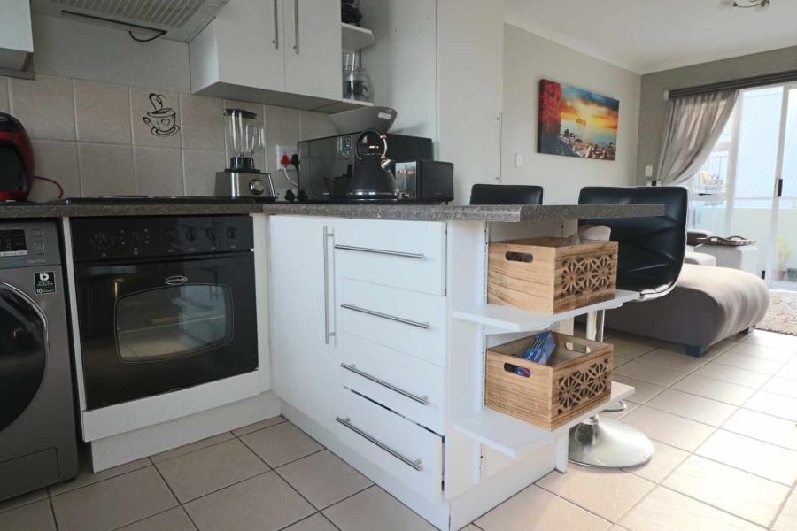 2 Bedroom Property for Sale in Parklands Western Cape